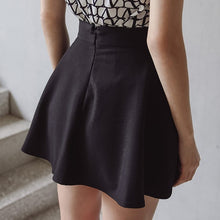 画像をギャラリービューアに読み込む, E72 ヒルダ